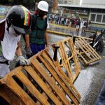 Venezuela-comienza-paro-general-con-cierre-de-calles