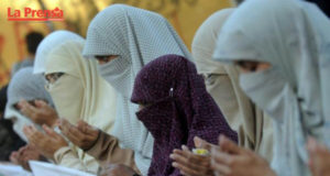 Canadá anuló ley que prohibía el uso del niqab en Quebec