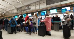 Bajas temperaturas obligan a cancelar vuelos en varios aeropuertos del país