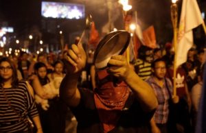 Oposición en Honduras amenaza con incrementar protestas por “fraude” electoral