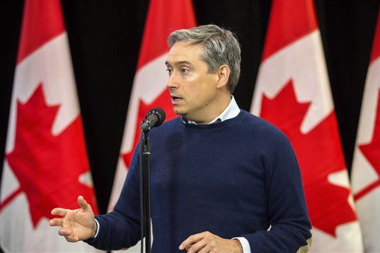 Canadá crea el cargo de Defensor para la Empresa Responsable