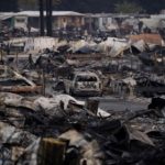 Parque de cadas rodantes calcinado. Fuente AP