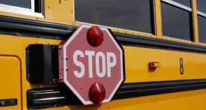 Cambios en la ruta del autobús escolar dificulta la asistencia programas complementarios