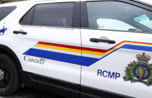 Accidente en carretera al oeste de Leduc deja una persona muerta y dos heridos Accidente en carretera al oeste de Leduc deja una persona muerta y dos heridos