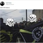 Miembros de AWD protestaron frente a la oficina ADL de Houston junto con White Lives Matter (WLM) Texas y miembros de la Sociedad del Renacimiento Aryan