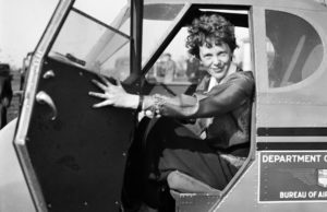 “Amelia Earhart y los huesos de Nikumaroro» estudio asegura haber descifrado el misterio de la muerte de la piloto “Amelia Earhart y los huesos de Nikumaroro" estudio asegura haber descifrado el misterio de la muerte de la piloto