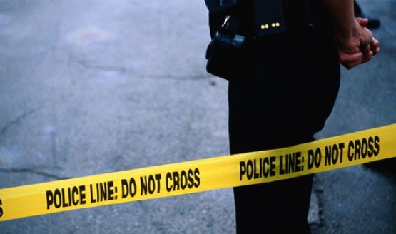 Policía investiga homicidio de un hombre en un apartamento de Strathcona