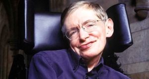 Fallece el físico británico que revolucionó la ciencia, Stephen Hawkings