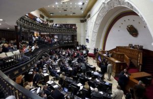 Asamblea venezolana aprueba enjuiciamiento de Nicolás Maduro por corrupción Asamblea venezolana aprueba enjuiciamiento de Nicolás Maduro por corrupción