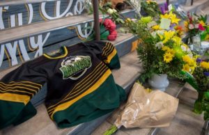 Fallecen en trágico accidente 14 miembros del equipo de hockey Humbolt Broncos
