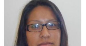 La policía de Edmonton busca a una asesina convicta fugitiva