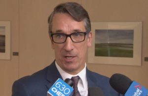 Edmonton podría establecer un límite de cuatro bolsas de basura para 2020 Edmonton podría establecer un límite de cuatro bolsas de basura para 2020