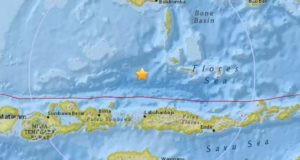 Un terremoto de magnitud 6.5 azota la costa de Lombok en Indonesia