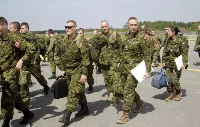Tropas canadienses participan en el simulacro de invasión de Letonia mientras se intensifican las tensiones en Rusia