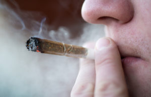 Calgary lanza una consulta sobre cuatro sitios designados para el consumo de cannabis