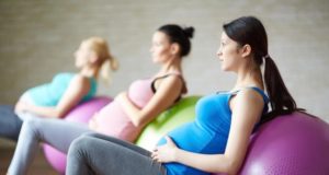 Nueva guía canadiense promueve el ejercicio durante el embarazo para reducir complicaciones mayores