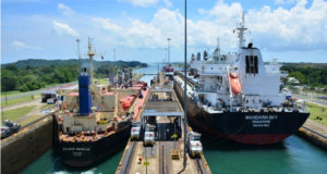 Canal de Panamá bate récord de carga a pesar de la guerra comercial entre EEUU y China