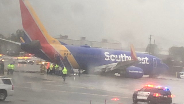 Avión de Southwest airlines se sale de la pista debido a las fuertes lluvias en California