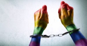 Denuncian contratos homofóbicos en las escuelas católicas de Red Deer