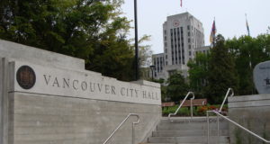 Ayuntamiento de Vancouver aprueba moción para declarar "emergencia climática"