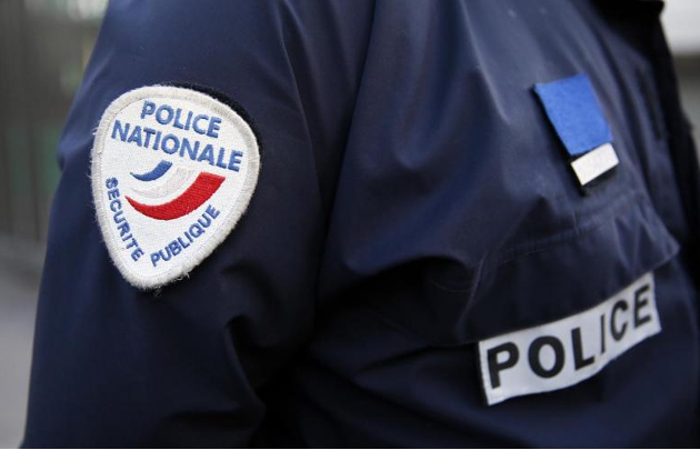 2 policías de París fueron declarados culpables de violación de una turista canadiense