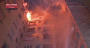 Voraz incendio en París deja 10 muertos
