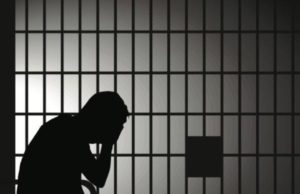 Juez ordena al Gobierno federal pagar $ 20 millones por aislar a reclusos con enfermedades mentales