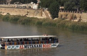 Naufragio de un ferry en Irak deja al menos 54 muertos y 28 desaparecidos
