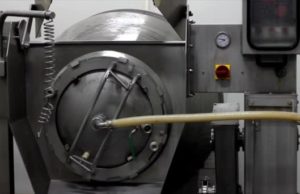 Una mujer muere tras caer en una picadora de carne en una plata de procesamiento