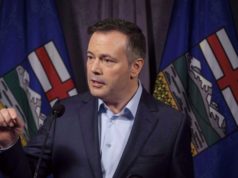 Nuevo gabinete de Alberta trae un enfoque multicultural
